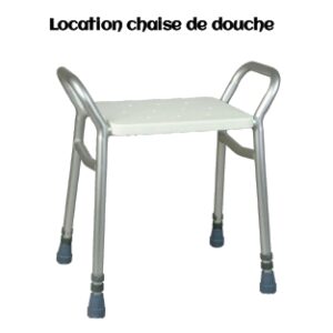 Location chaise de douche ajustable avec accoudoirs à Vitré (35) et Cossé-le-Vivien (53)
